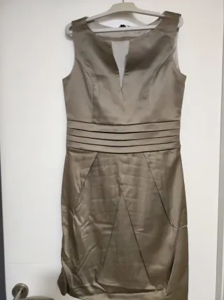 Vestido de fiesta dorado