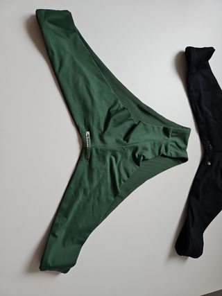 Tanga bikini Calzedonia negro y verde