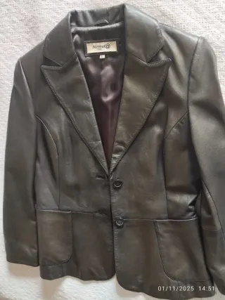 Chaqueta de piel tipo americana