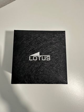 Reloj Lotus