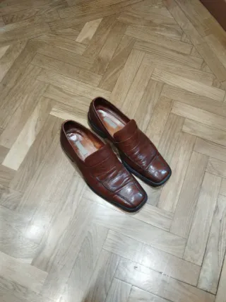 Scarpe da uomo in pelle marrone