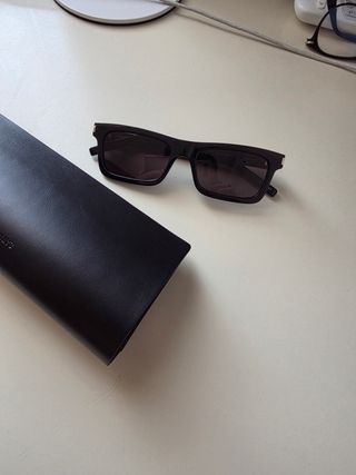 Occhiali da sole Yves Saint Laurent originali