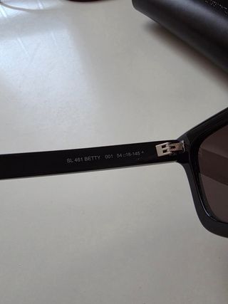 Occhiali da sole Yves Saint Laurent originali