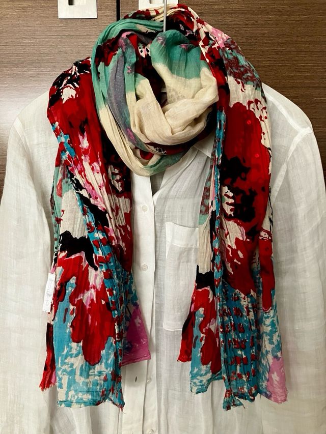 Pañuelo estampado multicolor