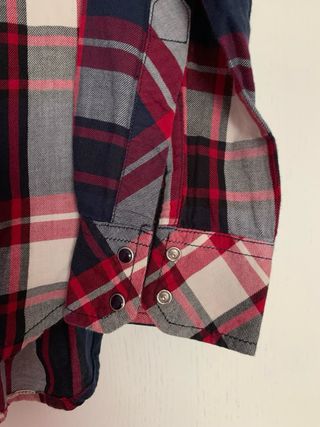 Camisa de cuadros rojo burdeos y azul 