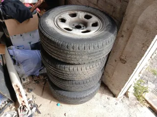 Neumáticos de coche