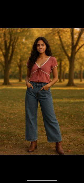 Camiseta Bershka rosa con lazo