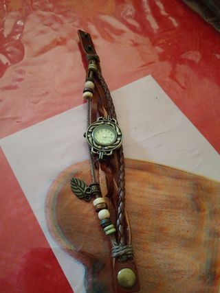 Orologio da polso con bracciale in pelle