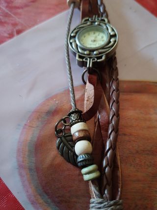 Orologio da polso con bracciale in pelle