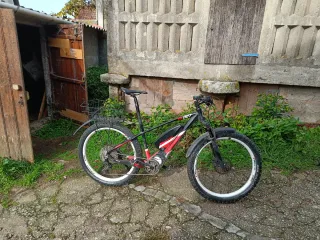 Bicicleta Eléctrica Fantic Hardtail, semirigida