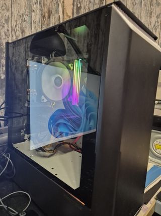 PC Gamer Ryzen 7 Completo Negro/Multicolor