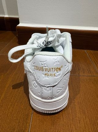 Nike Air Force 1 x Louis Vuitton Blancas