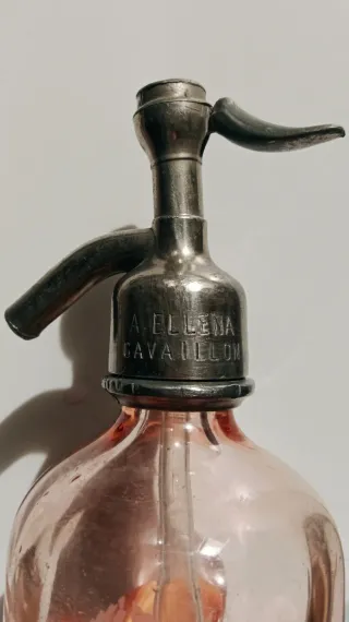 Pequeño Sifón Francés 1/2L Rosado. CAVAILLON.