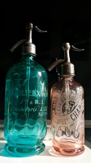 Pequeño Sifón Francés 1/2L Rosado. CAVAILLON.