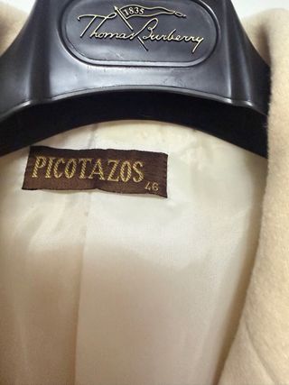 Abrigo de paño beige 