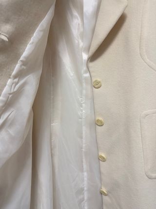 Abrigo de paño beige 