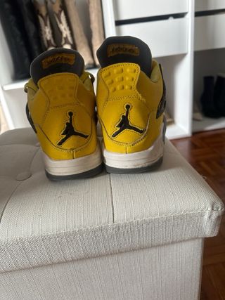 Jordan Retro 4 Giallo
