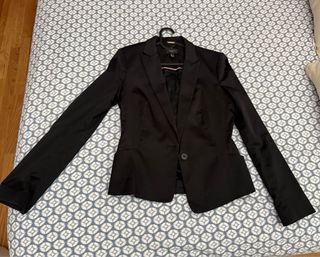 Blazer Mango Negra Talla 38 para mujer. 