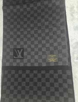 Bufanda Louis Vuitton Hombre Gris y Negra