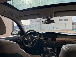 BMW Serie 545i ACEPTO CAMIOS