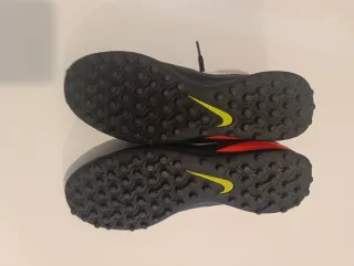 Botas de fútbol multitacos T44