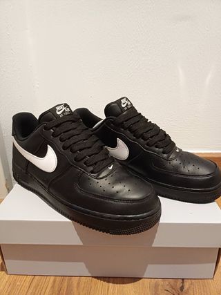 Nike Air Force 1 Negras Talla 42