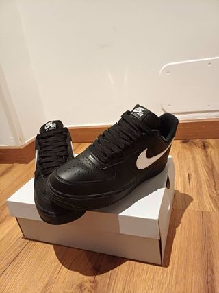 Nike Air Force 1 Negras Talla 42