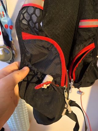 Mochila Trail Running 5L Negra/Roja