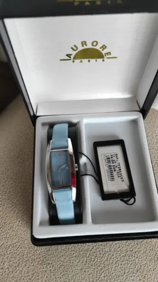 Reloj Time Force Mujer Azul y Plateado