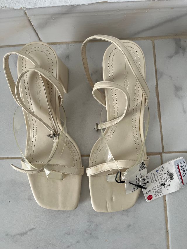 Sandalias Bershka Beige Talla 36 Tacón 6cm