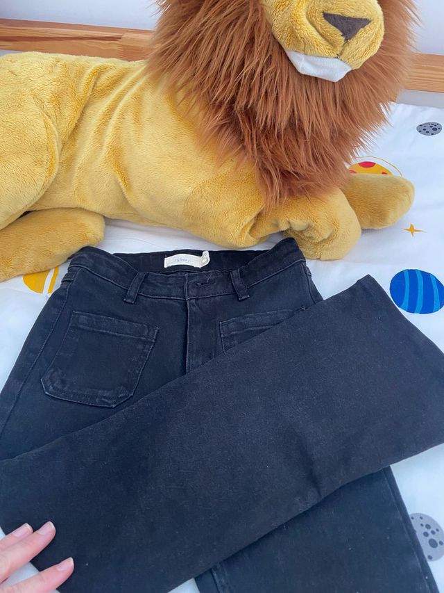 Pantalón vaquero negro Sfera niña, sin usar