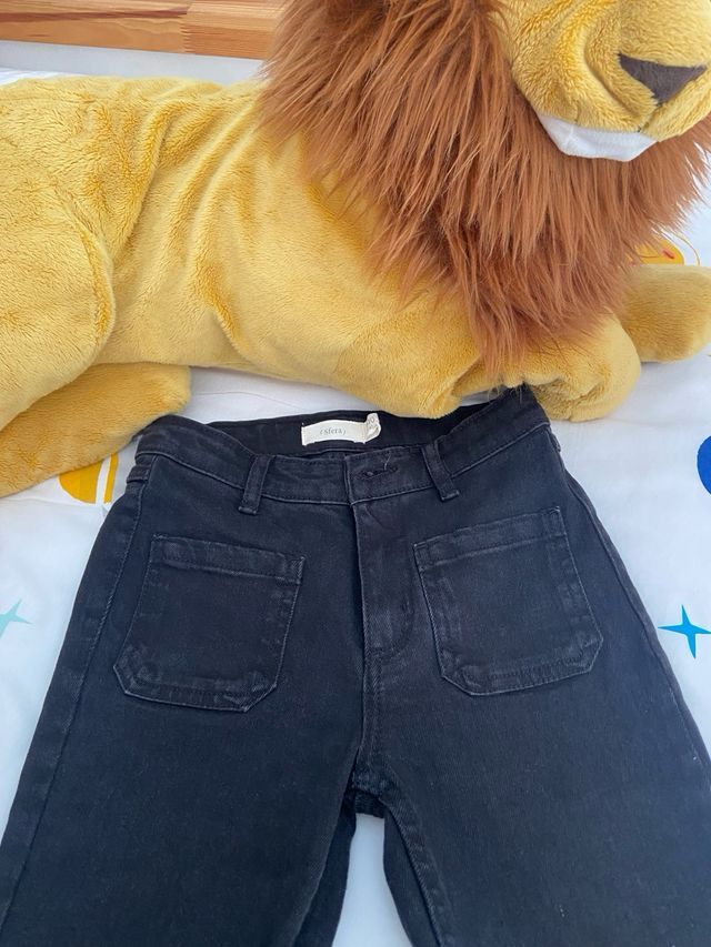 Pantalón vaquero negro Sfera niña, sin usar