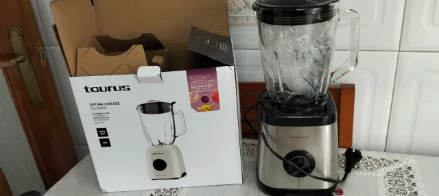Taurus Optima Vintage 1500W Licuadora