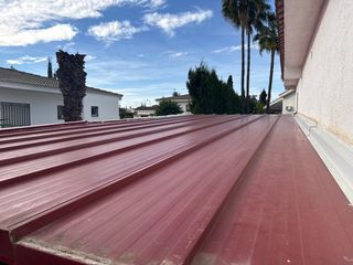 Panel Sándwich Rojo