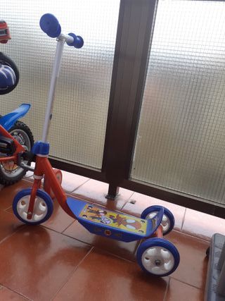 Patinete infantil Spiderman 3 ruedas