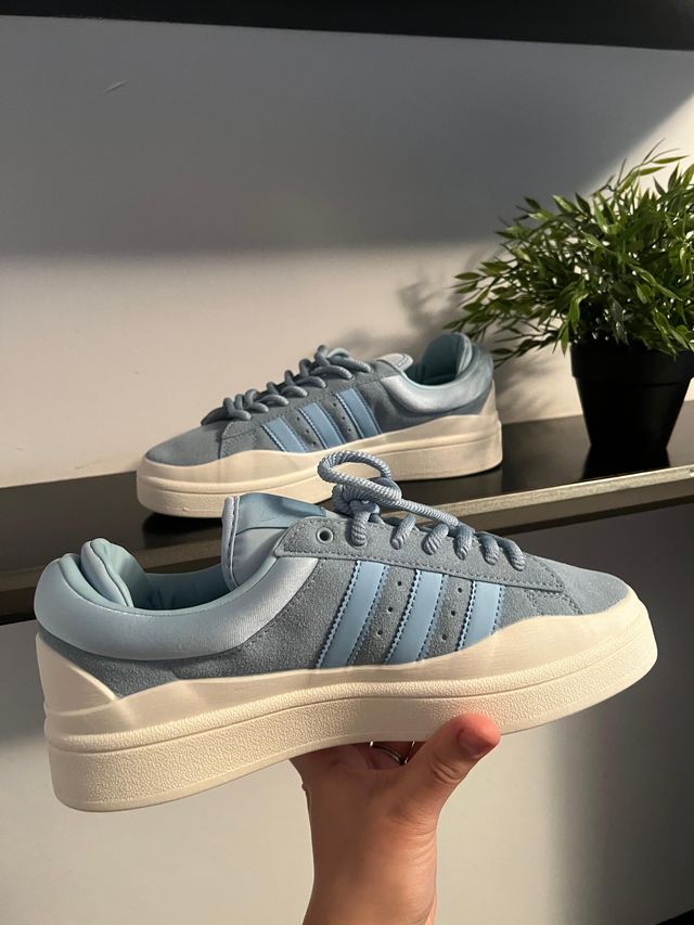 Zapatillas Campus Azules y Blancas