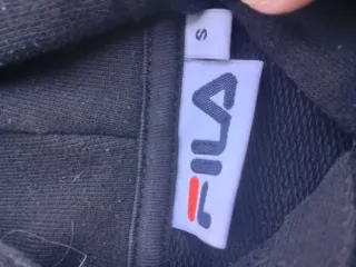 Sudadera Fila Mujer Negra con Logo Rojo