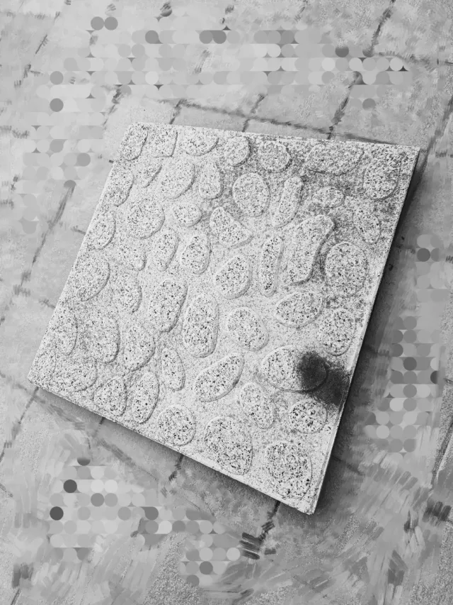 N 4 Piastre ombrellone sassi grandi 50x50x4hcm