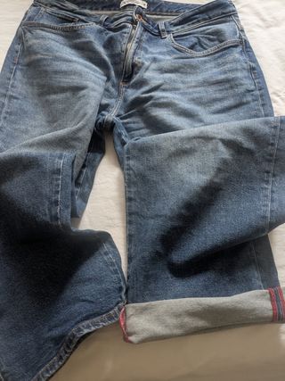 Pantalón vaquero recto Zara