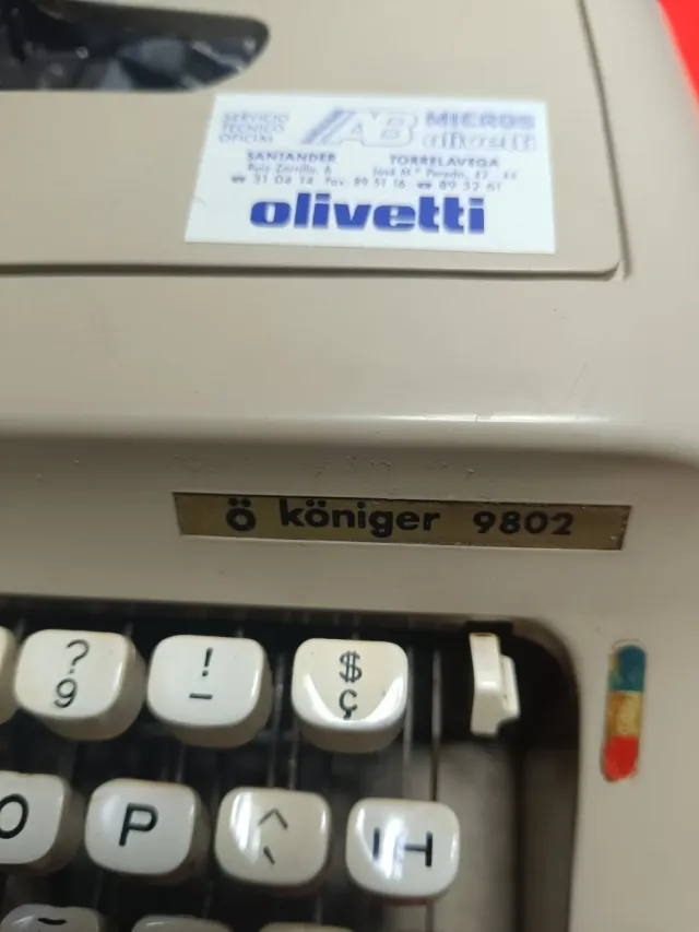 Máquina de escribir Olivetti