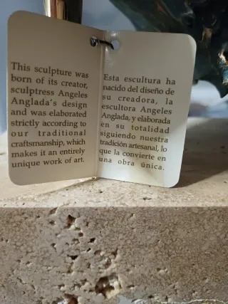 Escultura de Bronce "Romance" de Anglada.