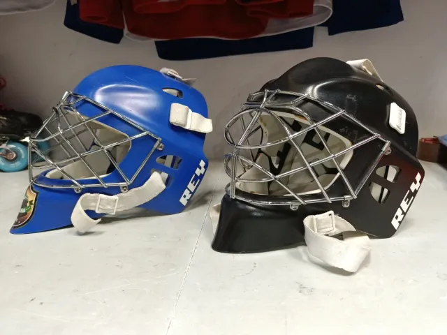 Casco Portero Hockey ideal para escuelas de hockey