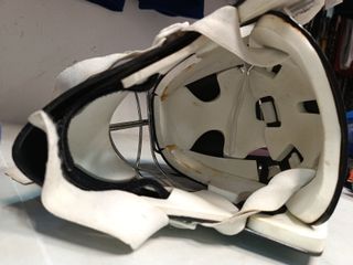 Casco Portero Hockey ideal para escuelas de hockey