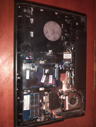 Lenovo G500 i3 Portátil Negro