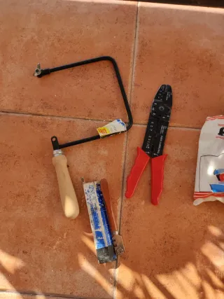 Se regala todo - cosas de ferretería variadas