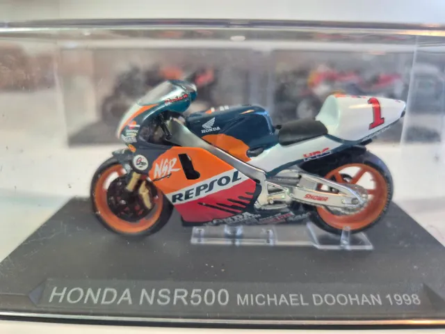 Miniatura Honda NSR500 Michael Doohan 1998