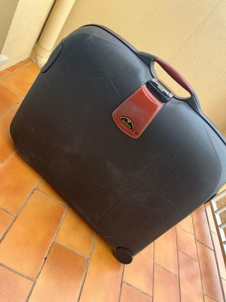 Maleta Samsonite 4 ruedas negra