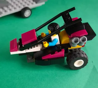 LEGO CITY 60268. COCHE, REMOLQUE Y BUGGY