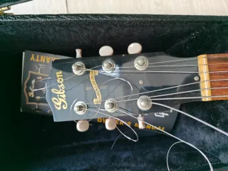 Gibson J-35 Guitarra Acústica
