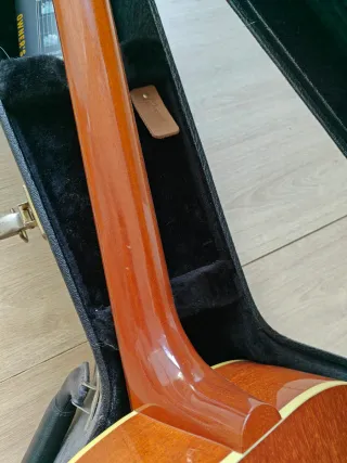 Gibson J-35 Guitarra Acústica